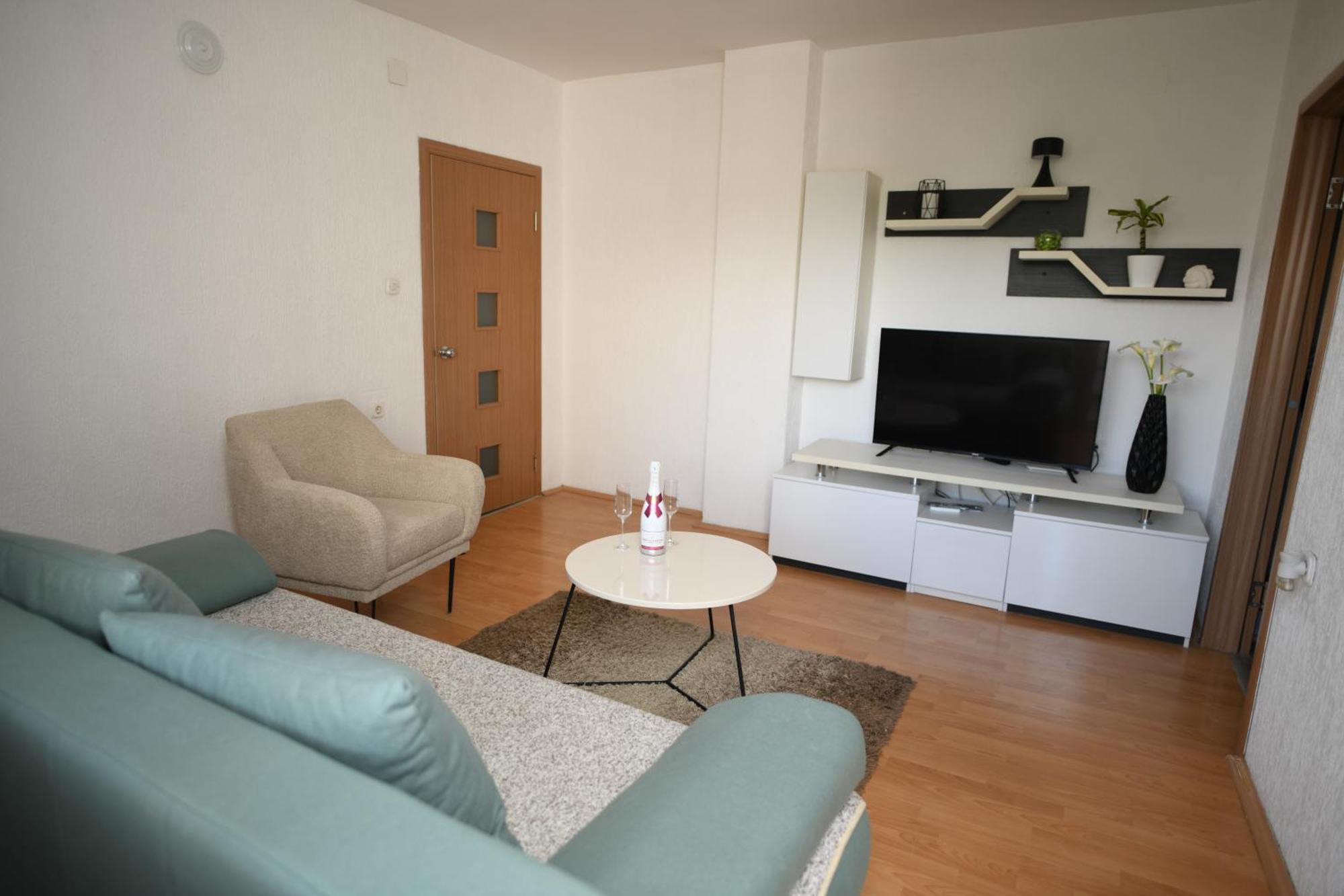 Cinema Vardar Apartment スコピエ エクステリア 写真